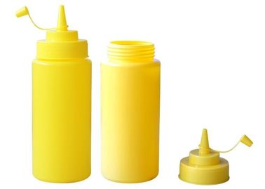 Κίτρινα πλαστικά μπουκάλια σάλτσας βαθμού τροφίμων με τη σάλτσα ΚΑΠ, μπουκάλι σάλτσας συμπιέσεων